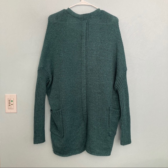 NWOT Romeo + Juliet Long Knit Cardigan - Picture 2 of 5